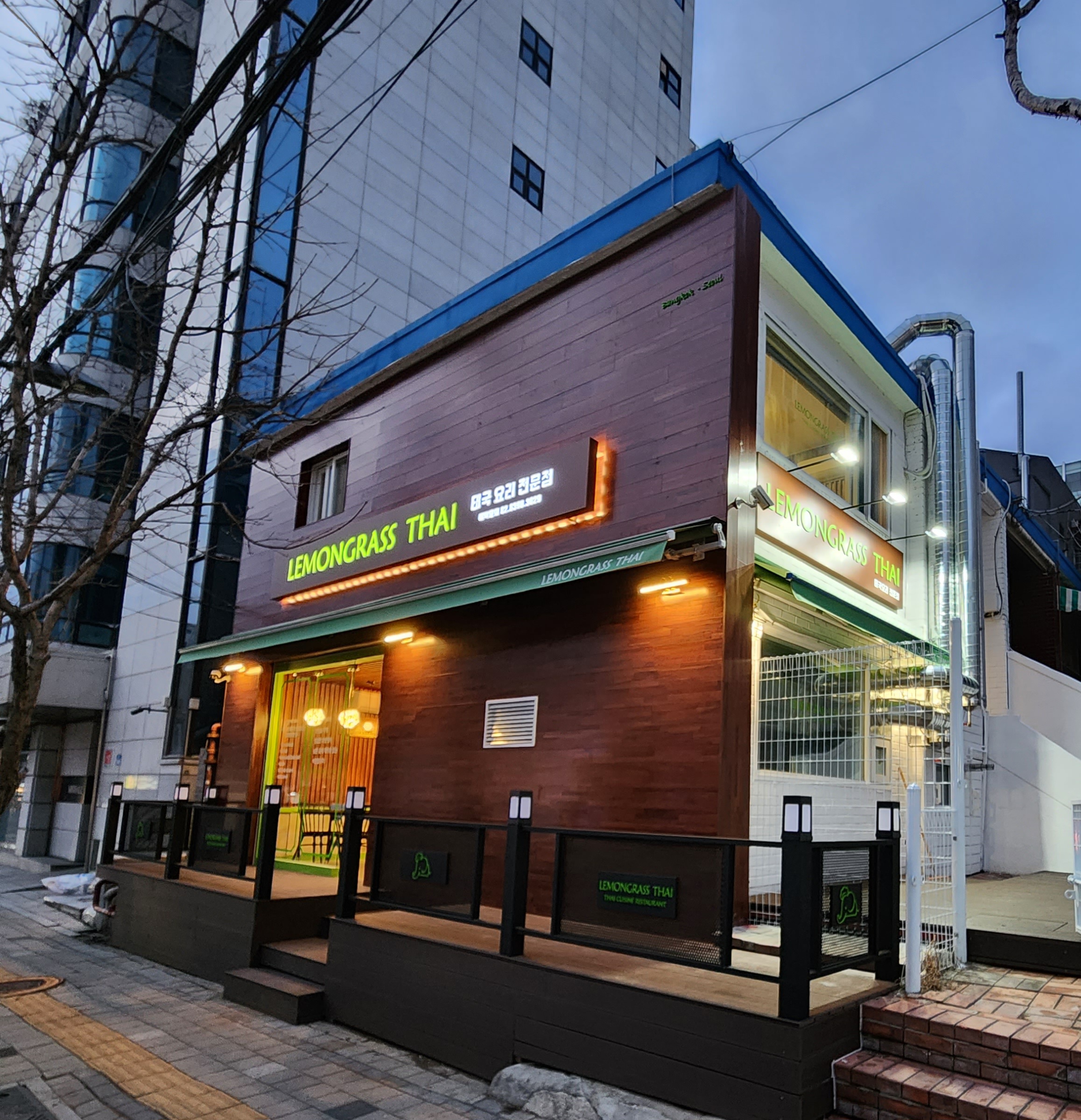 낙성대점2.jpg